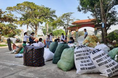 CHƯƠNG TRÌNH ỦNG HỘ QUẦN ÁO, SÁCH VỞ, ĐỒ DÙNG CẦN THIẾT CHO MIỀN TRUNG THÂN YÊU